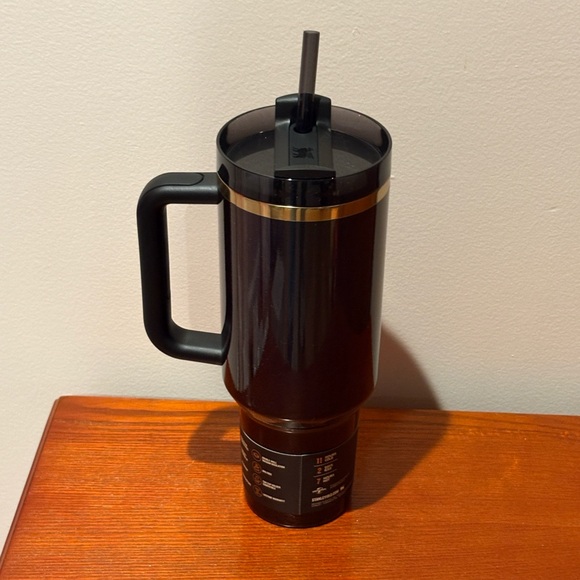 Stanley Wicked Elphaba 40oz Tumbler - Picture 6 of 11